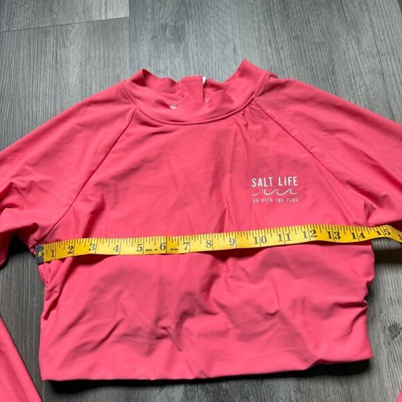 Salt Life Rash Guard Swim Top Cropped Long Sleeve Shirt - Picture 8 of 9